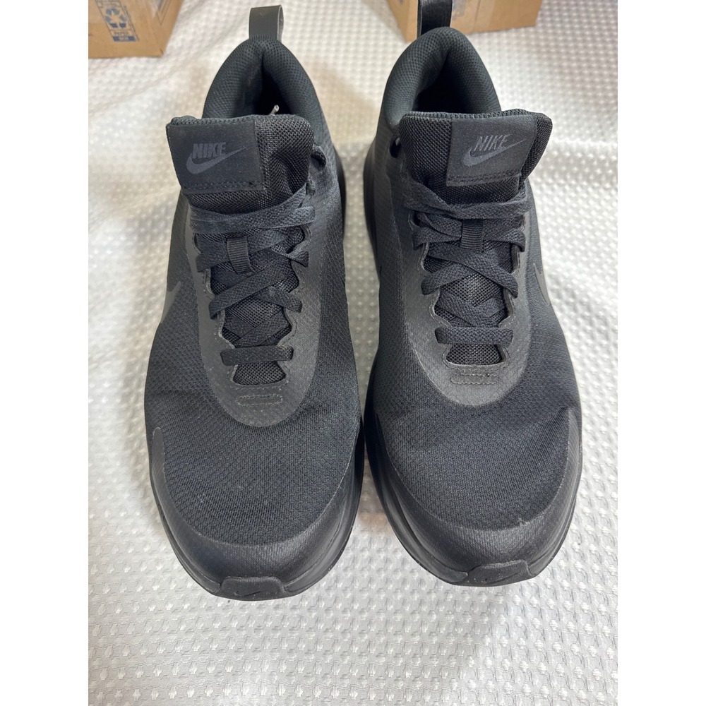 Nike Walking Shoes Men 12.5 Motiva Black Running FV5285-001 EUC